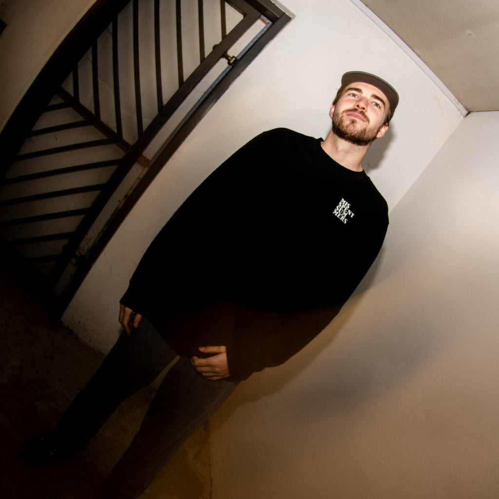 EVERYDAY LOGO SWEATER BLACK