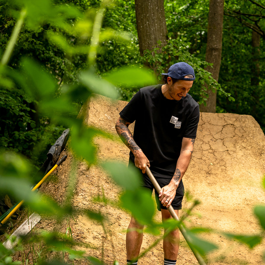 MISSPENT SUMMERS X ROCKSHOX PANDA WRAP TEE BLACK