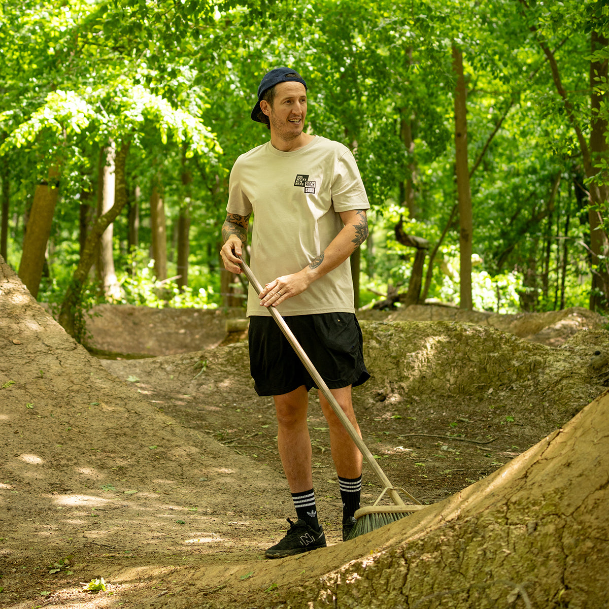 MISSPENT SUMMERS X ROCKSHOX PANDA WRAP TEE SAND