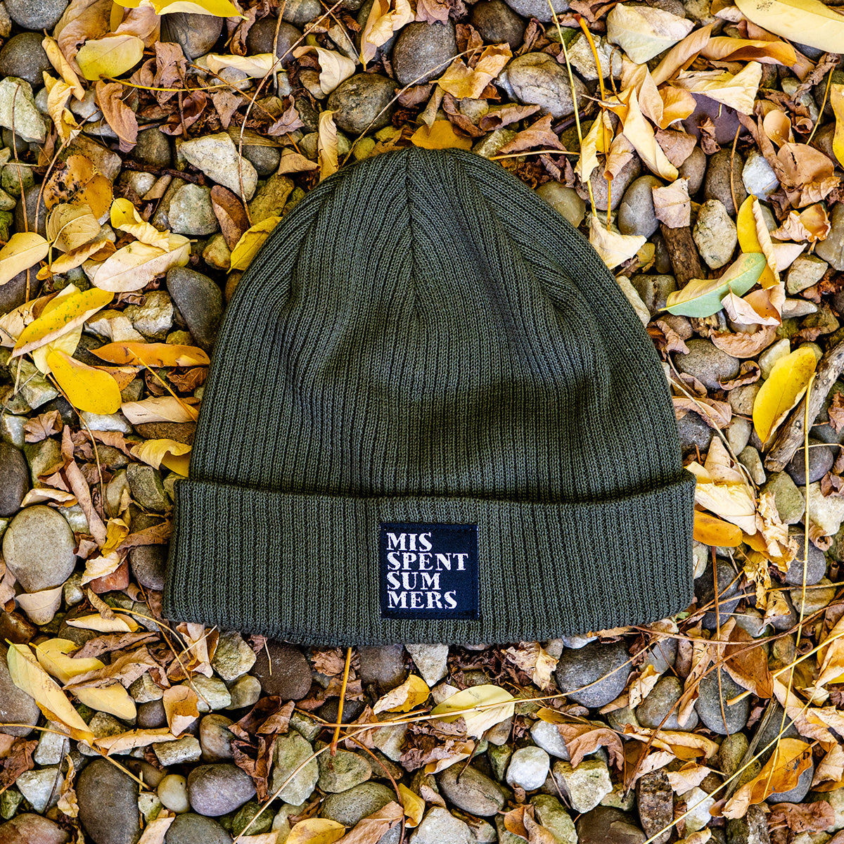 CLASSIC PATCH BEANIE OLIVE